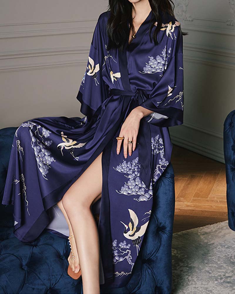 Pijama Robe Longo em Setim - Leveza e Elegância