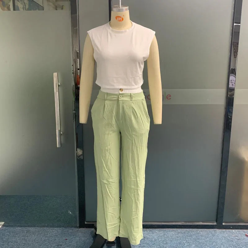 Conjunto Casual Urbano – Top Halter e Calça Larga com Bolsos