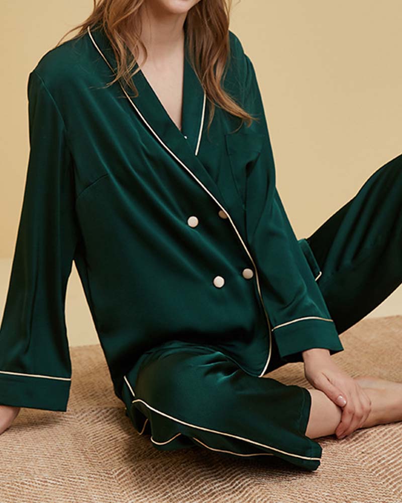 Conjunto Pijama Calça e Blusa - Estilo Europeu