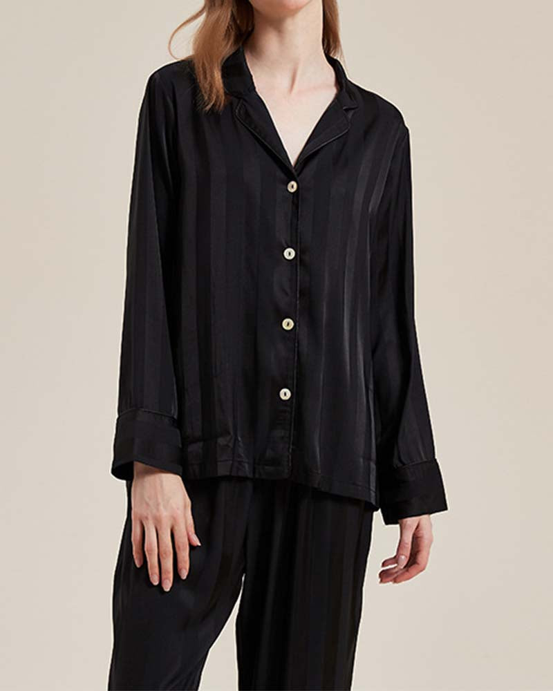 Conjunto Pijama em Seda Listrada - Super Conforto e Bem-Estar