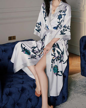 Pijama Robe Longo em Setim - Leveza e Elegância
