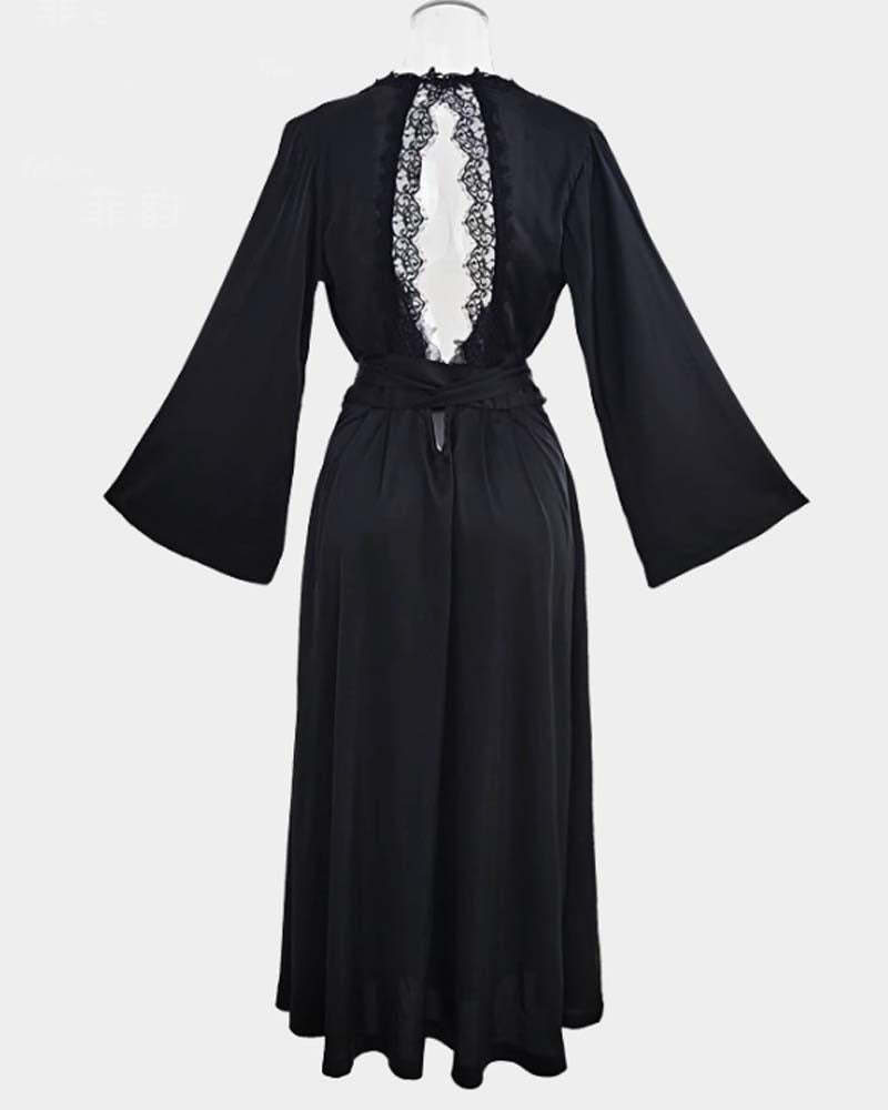 Chic Sedutor - Camisa de Cetim com Botões e Costas Abertas
