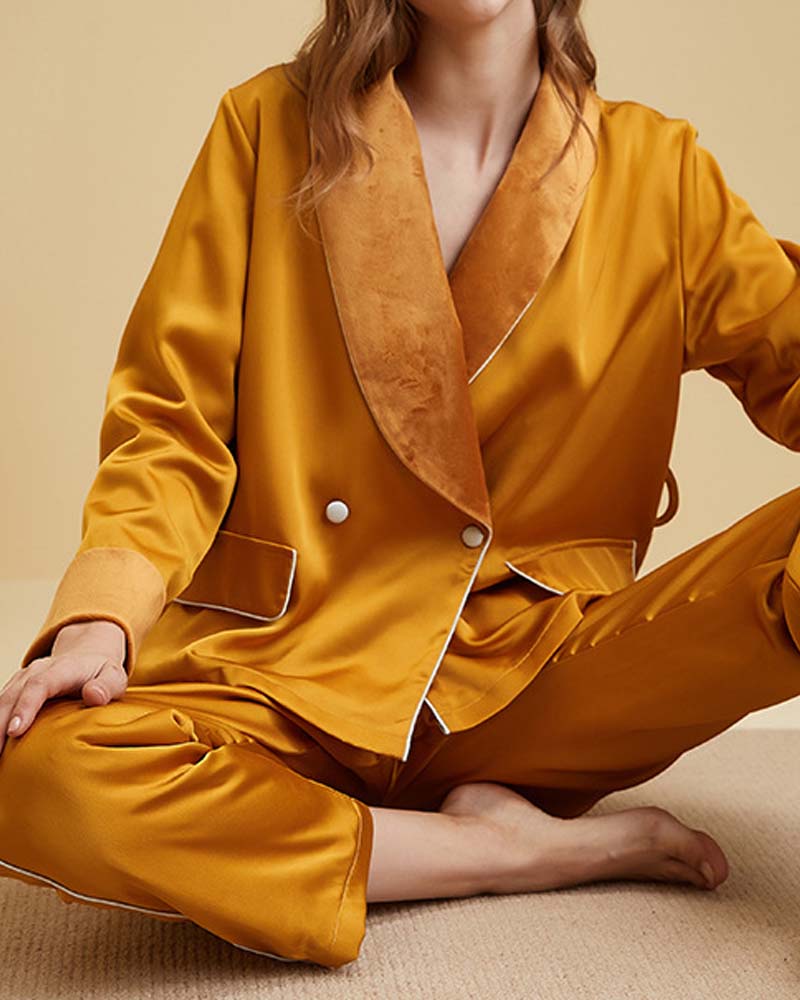 Pijama Europeu Seda e Veludo - Conforto Premium
