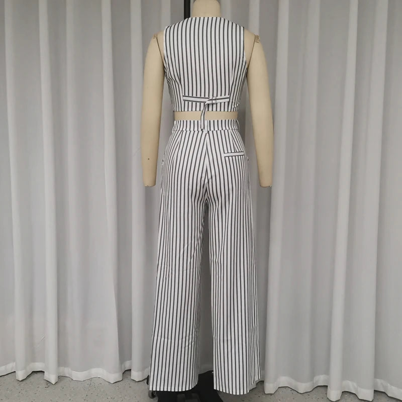 Conjunto Glamour de Verão – Top Listrado sem Mangas e Calça de Perna Larga