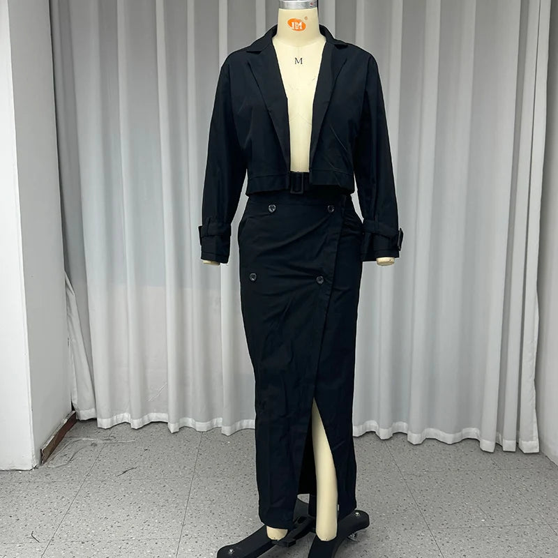 Conjunto Elegante – Blusa com Botões e Saia Midi de Cintura Alta
