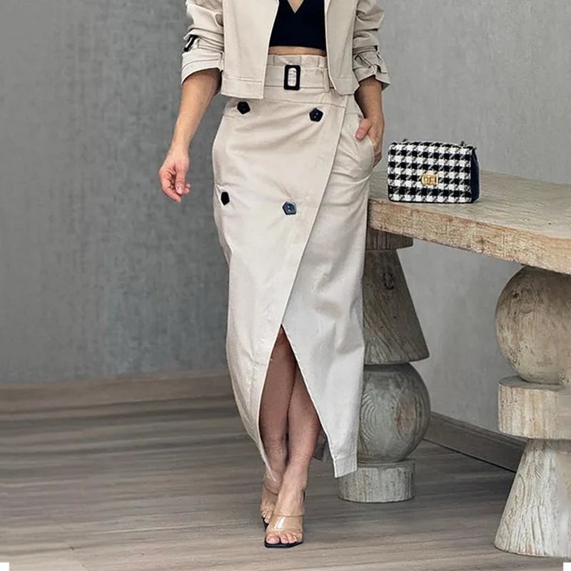 Conjunto Elegante – Blusa com Botões e Saia Midi de Cintura Alta