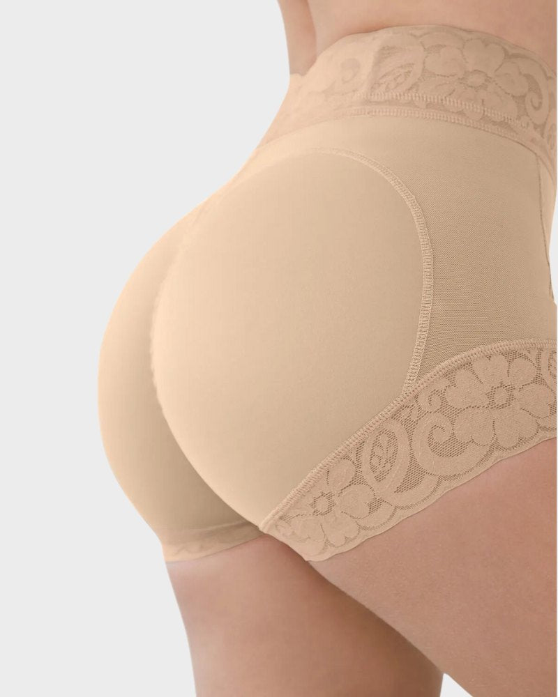 Calcinha Modeladora com Efeito Push Up e Glúteos Suavizados